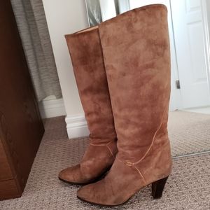 Vintage Gucci Suede Heel Boots